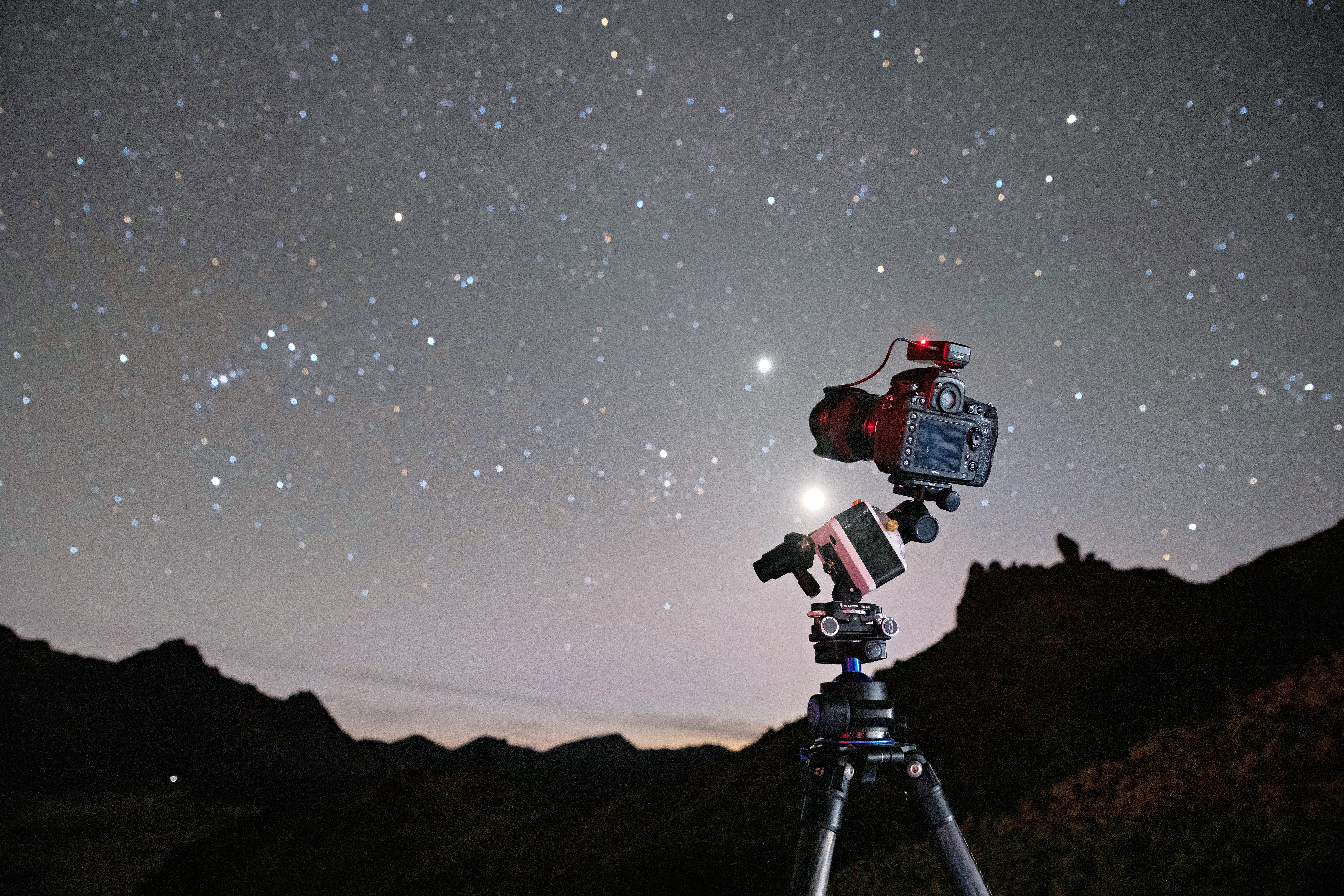 Montura BRESSER StarTracker PM-100 para Astrofotografía
