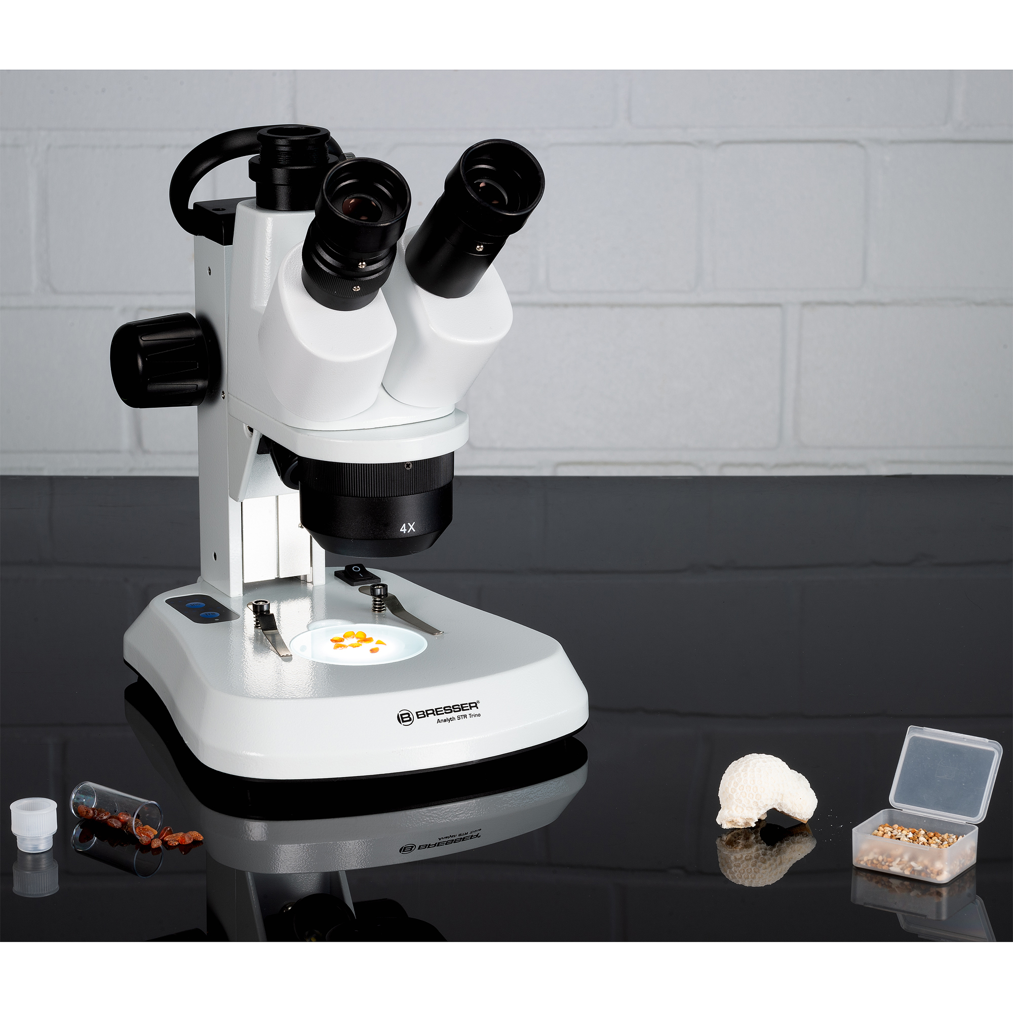 Microscopio esteresocópico Analyth STR Trino 10x - 40x BRESSER